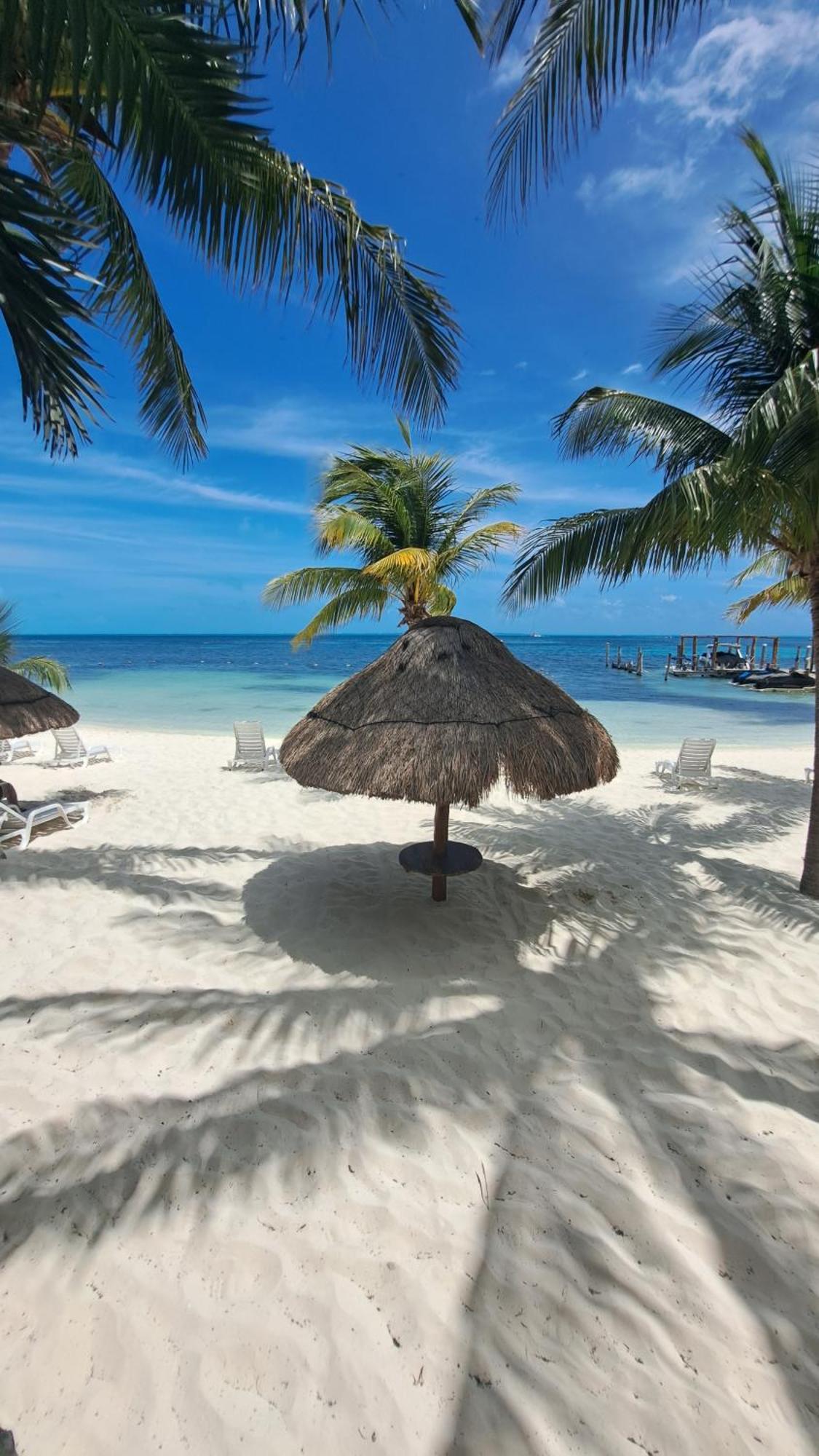 カンクンDepartamento Frente Al Mar - Kiaraアパートメント エクステリア 写真